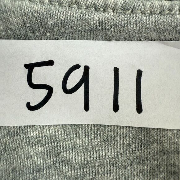 Old Navy Gray Fleece Shorts - Men's Large - Picture 12 of 12